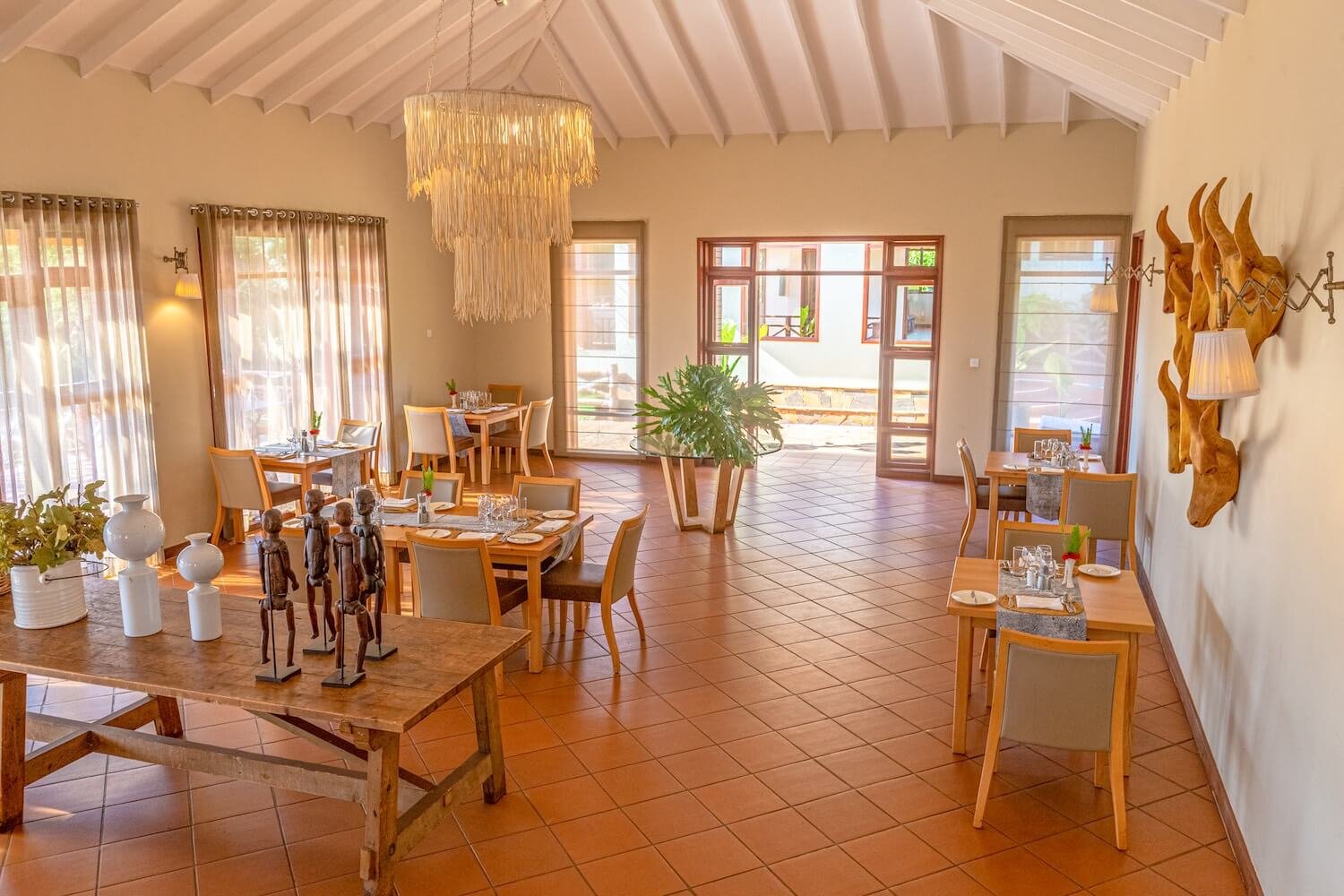Restaurant-Acacia-Lodge4