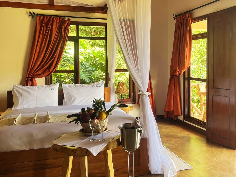marera-lodge-luxury-bedroom