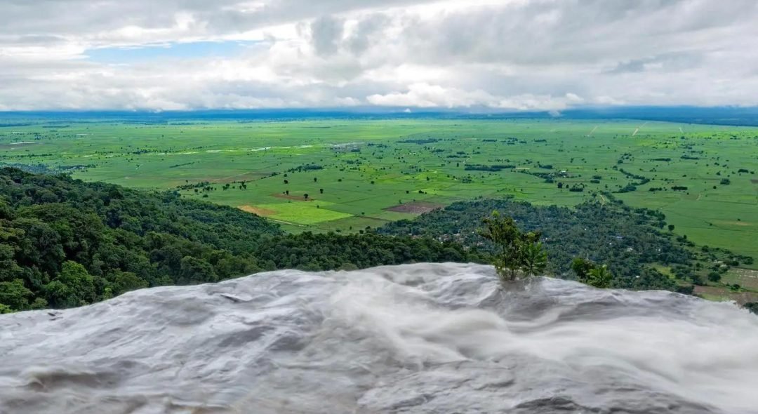 Udzungwa_National_Park_Sanje_Viewpoint